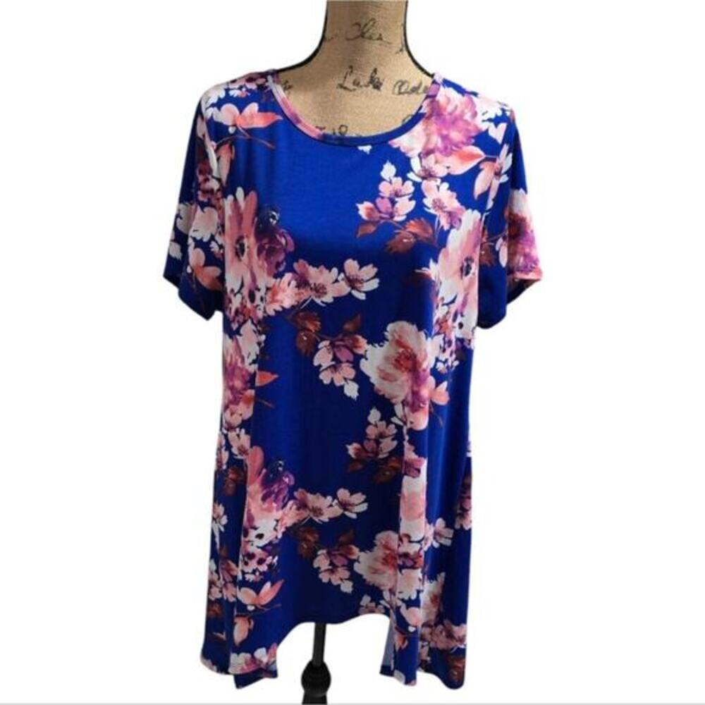 LuLaRoe Melissa‎ Tunic Top XL Blue Pink Floral Short Sleeve High Low Crew Neck